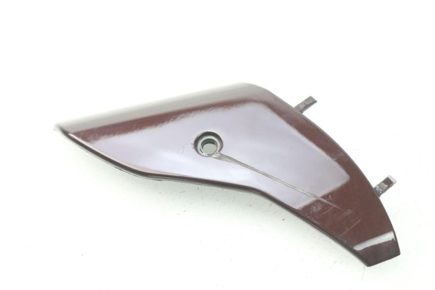 photo de JONCTION CARENAGE AVANT INF PIAGGIO VESPA LX IE 125 (2010 - 2012) - Vue principale