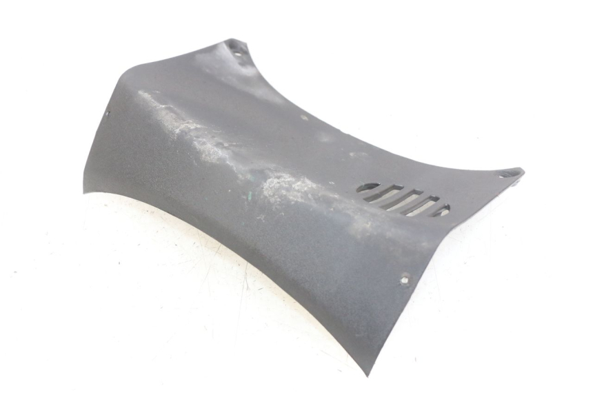 photo de JONCTION CARENAGE AVANT INF PIAGGIO XEVO - X EVO 125 (2007 - 2017) - Zoom état d’usage