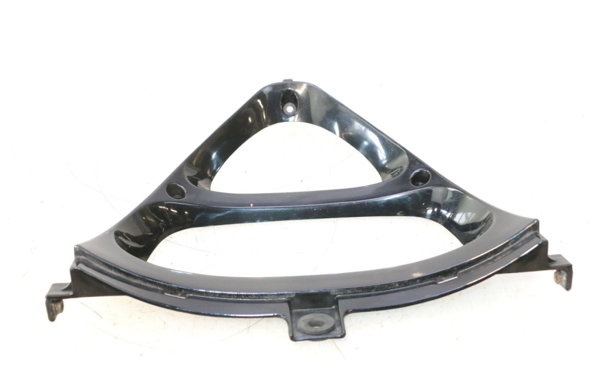 photo de JONCTION CARENAGE AVANT INF KAWASAKI ZZR 600 (1995 - 2004) - Autre angle de vue