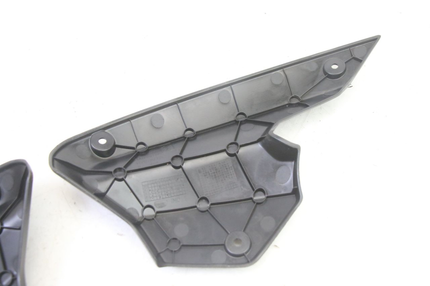 photo de JONCTION CARENAGE AVANT PEUGEOT KISBEE 4T 50 (2018 - 2022) - État de surface