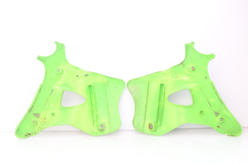 photo de JONCTION CARENAGE AVANT KAWASAKI KX 250 (1994 - 1998) - Pièce contrôlée