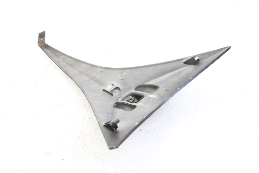 photo de JONCTION CARENAGE AVANT KYMCO DINK STREET 125 (2009 - 2014) - Détail de la pièce