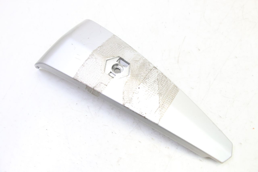 photo de JONCTION CARENAGE AVANT PIAGGIO LIBERTY 4T 50 (2009 - 2015) - Autre angle de vue