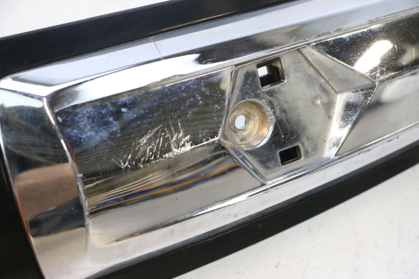 photo de JONCTION CARENAGE AVANT PIAGGIO LIBERTY IGET 4T 50 (2015 - 2020) - Points de fixation