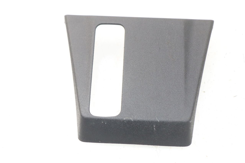 photo de JONCTION CARENAGE AVANT PIAGGIO MP3 HPE 500 (2019 - 2022) - Vue principale