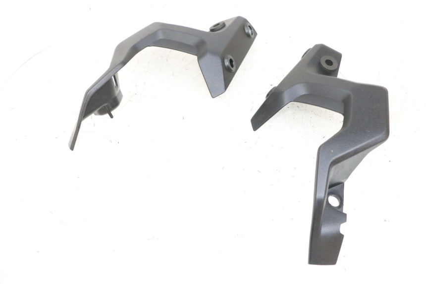 photo de JONCTION CARENAGE AVANT YAMAHA MT-07 MT07 ABS 700 (2018 - 2020) - État de surface