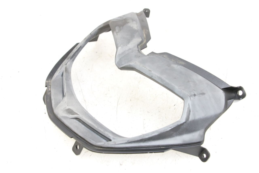 photo de JONCTION CARENAGE AVANT PIAGGIO NEW TYPHOON 50 (2018 - 2021) - Zoom état d’usage