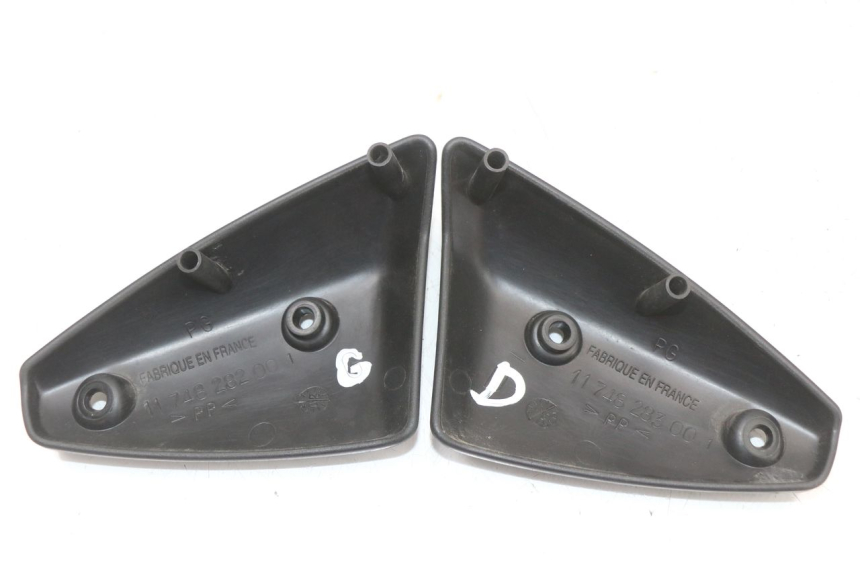 photo de JONCTION CARENAGE AVANT PEUGEOT TREKKER TKR 50 (2005 - 2014) - Zoom état d’usage