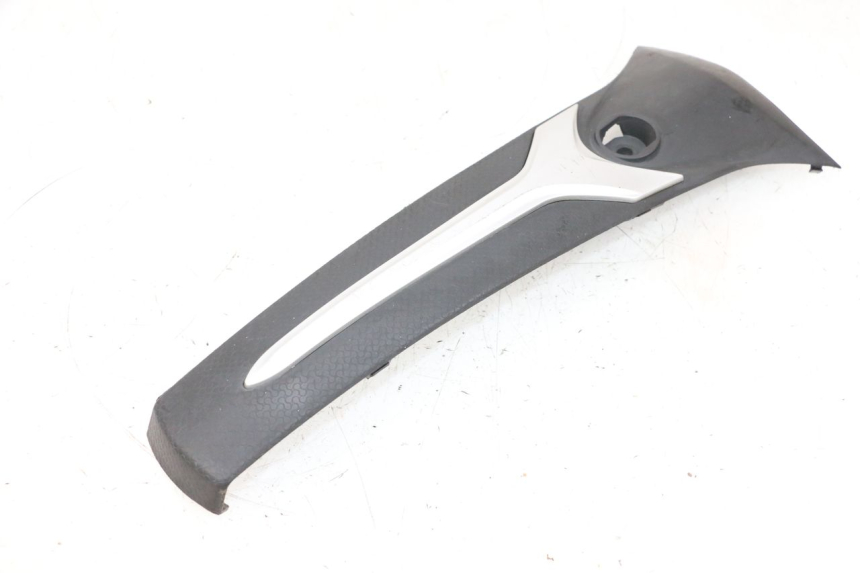 photo de JONCTION CARENAGE AVANT JM MOTORS SANTANA 50 (2014 - 2023) - Vue principale