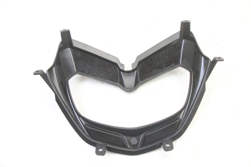 photo de JONCTION CARENAGE AVANT APRILIA SR 2T 50 (2018 - 2022) - Gros plan technique