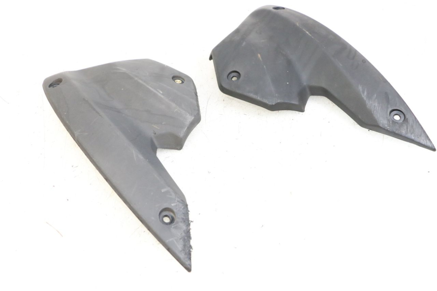 photo de JONCTION CARENAGE AVANT PEUGEOT STREETZONE 2T 50 (2014 - 2019) - Vue d’ensemble