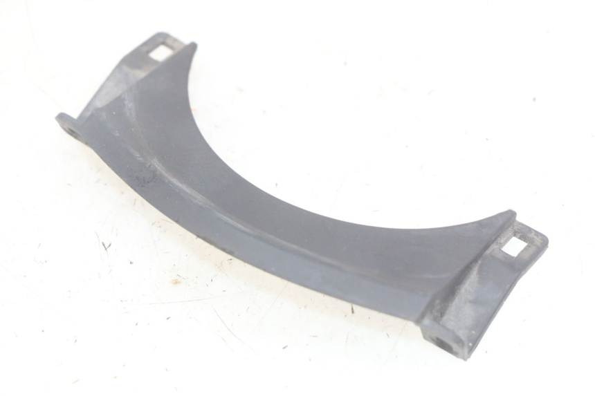 photo de JONCTION CARENAGE AVANT SUP KYMCO AGILITY 16+ 4T 50 (2018 - 2023) - Détail de la pièce