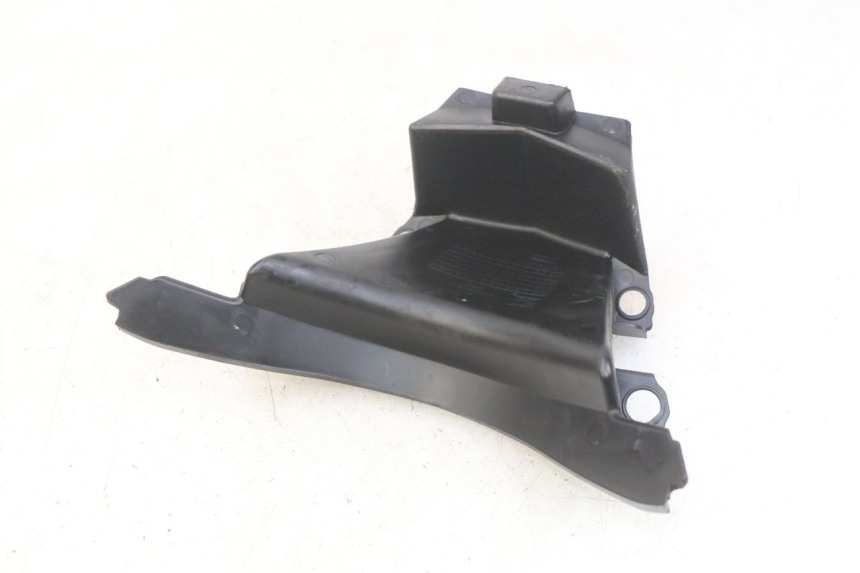 photo de JONCTION CARENAGE AVANT SUP PEUGEOT CITYSTAR 50 (2013 - 2017) - Détail de la pièce