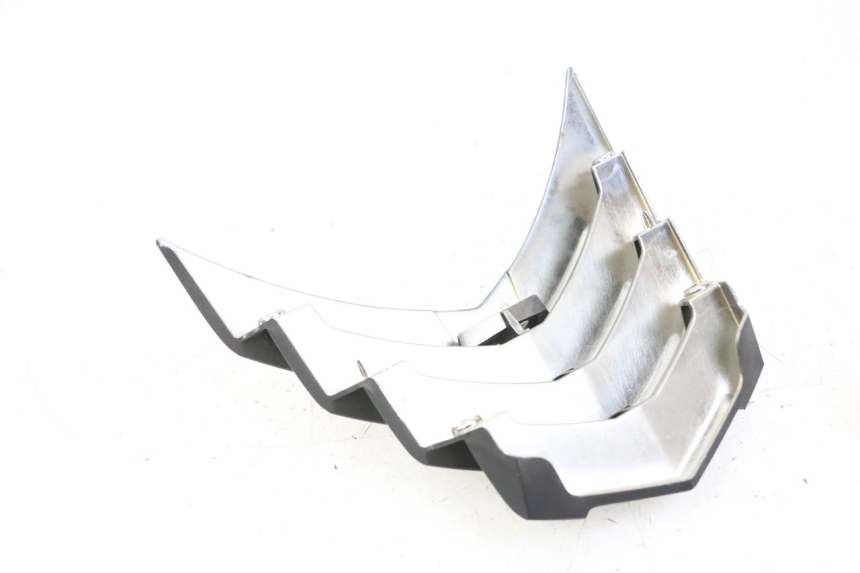 photo de JONCTION CARENAGE AVANT SUP PEUGEOT CITYSTAR 50 (2013 - 2017) - Autre angle de vue