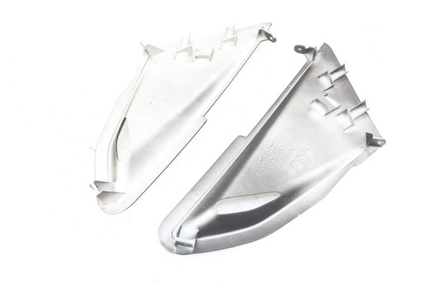 photo de JONCTION CARENAGE AVANT SUP KYMCO DINK STREET 125 (2009 - 2014) - Vue d’ensemble