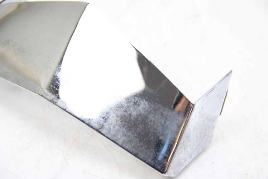 photo de JONCTION CARENAGE AVANT SUP PEUGEOT E-VIVACITY 1 (2012 - 2018) - Autre angle de vue