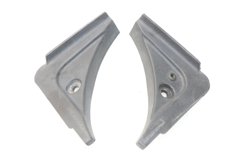 photo de JONCTION CARENAGE AVANT SUP KAWASAKI GPZ S 500 (1994 - 2005) - Vue principale