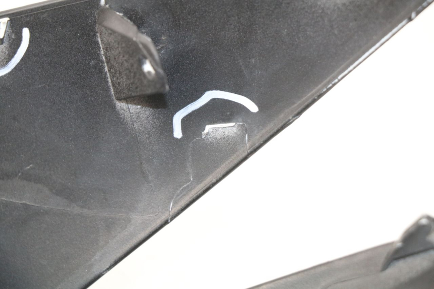 photo de JONCTION CARENAGE AVANT SUP SUZUKI GSX-R GSXR 750 (2011 - 2016) - État de surface