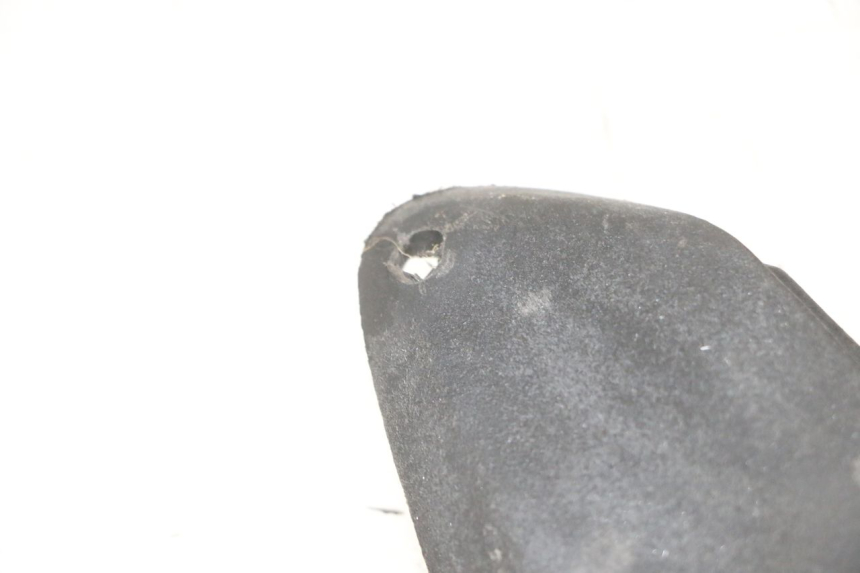 photo de JONCTION CARENAGE AVANT SUP PIAGGIO IE MP3 YOURBAN 300 (2011 - 2016) - État de surface