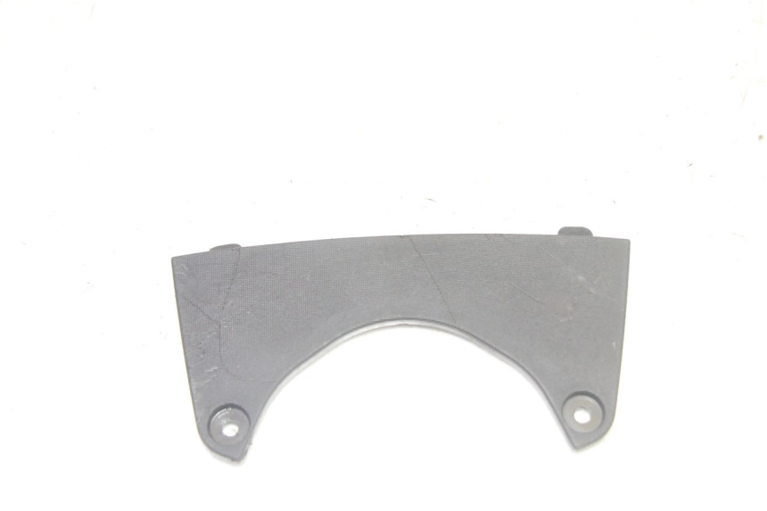 photo de JONCTION CARENAGE AVANT SUP PIAGGIO MP3 HPE 350 (2018 - 2020) - Vue principale