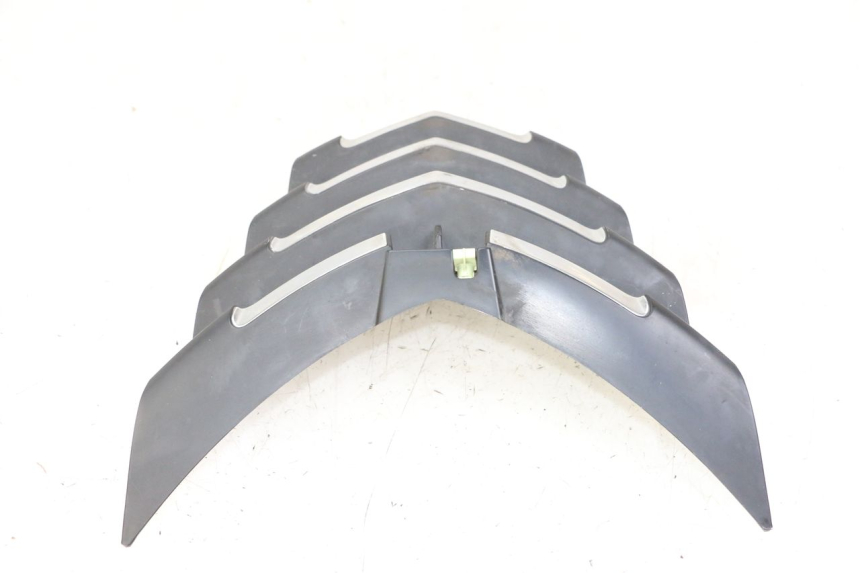 photo de JONCTION CARENAGE AVANT SUP PEUGEOT CITYSTAR 50 (2013 - 2017) - Autre angle de vue