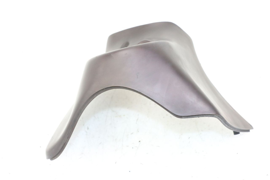 photo de JONCTION CARENAGE AVANT SUP APRILIA SCARABEO GT TOURING 125 (1999 - 2005) - Vue produit