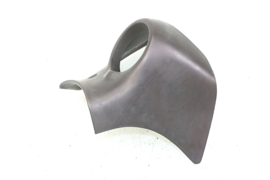 photo de JONCTION CARENAGE AVANT SUP APRILIA SCARABEO GT TOURING 125 (1999 - 2005) - Vue d’ensemble