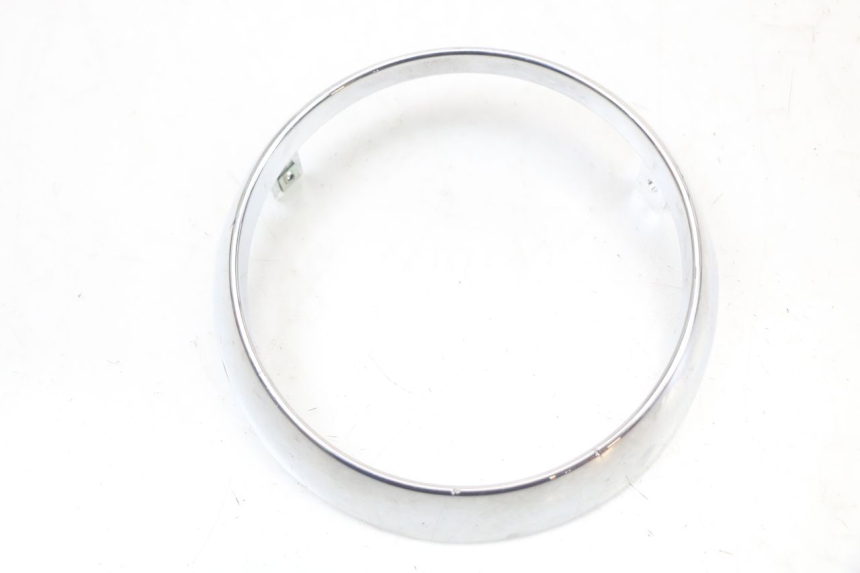 photo de JONCTION CARENAGE AVANT SUP PIAGGIO VESPA PRIMAVERA 4T 50 (2021 - 2024) - Vue principale