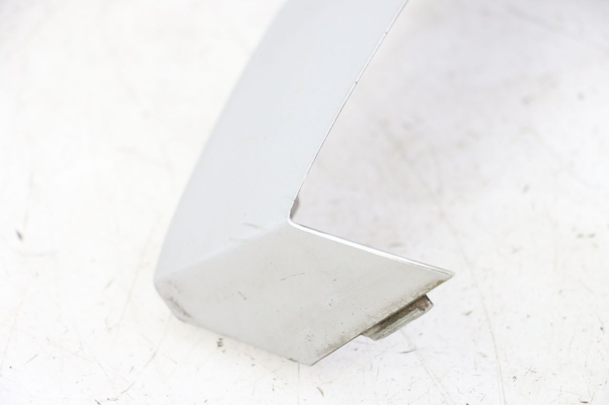 photo de JONCTION CARENAGE AVANT SUP PEUGEOT VIVACITY NEW 2T 50 (2008 - 2017) - Gros plan technique