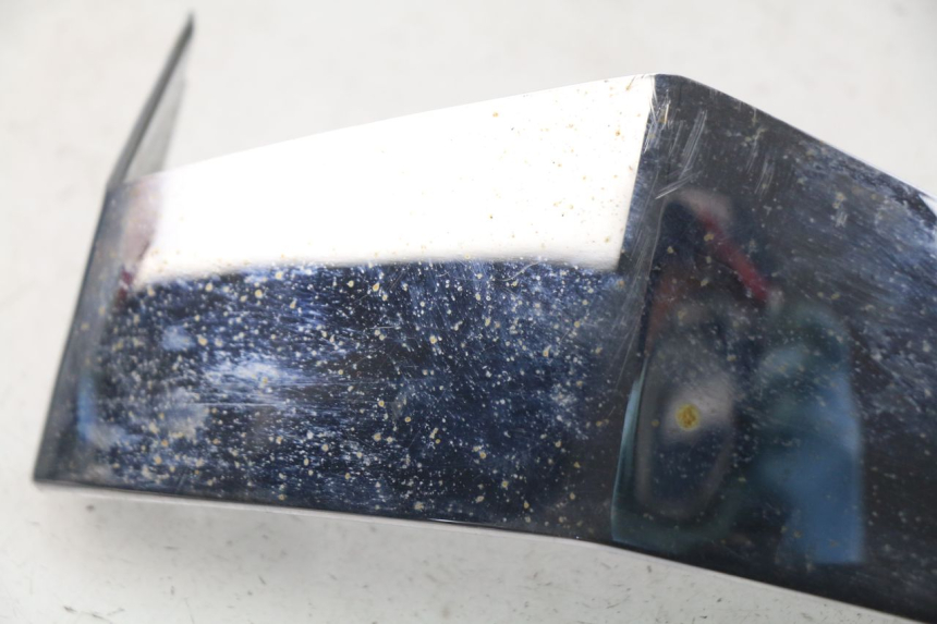 photo de JONCTION CARENAGE AVANT SUP PEUGEOT VIVACITY NEW 4T 50 (2008 - 2017) - Gros plan technique