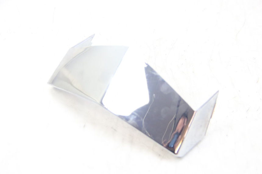 photo de JONCTION CARENAGE AVANT SUP PEUGEOT VIVACITY NEW 4T 50 (2008 - 2017) - Vue principale