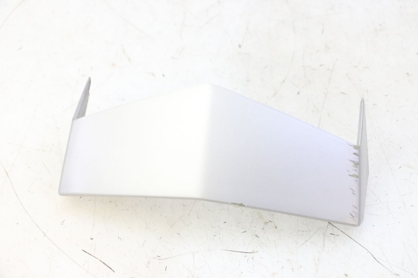 photo de JONCTION CARENAGE AVANT SUP PEUGEOT VIVACITY NEW 4T 50 (2008 - 2017) - Vue principale