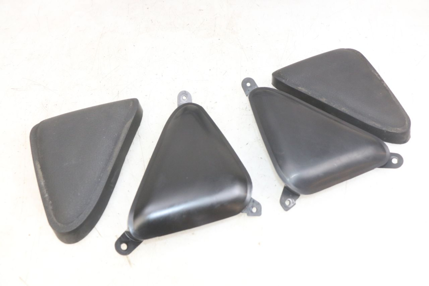 photo de JONCTION CARENAGE AVANT SUP YAMAHA X-MAX XMAX 125 (2010 - 2013) - Détail de la pièce