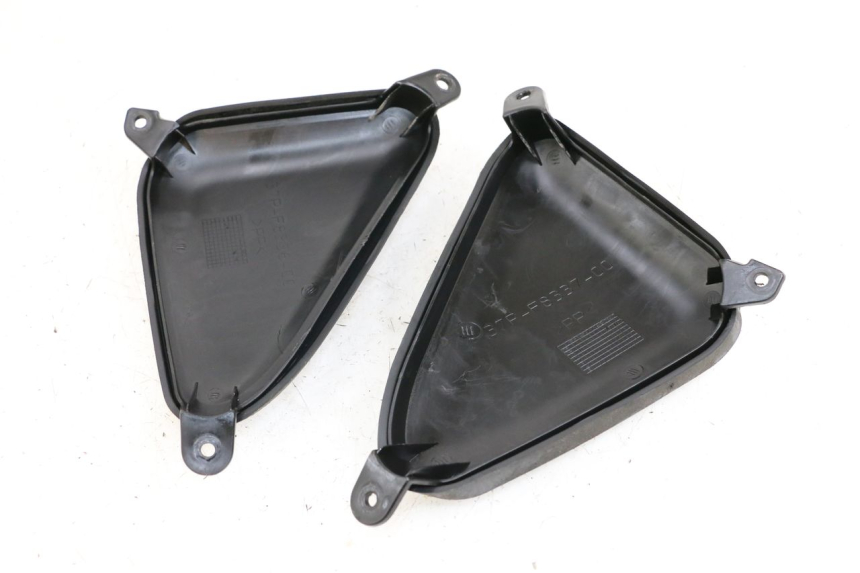 photo de JONCTION CARENAGE AVANT SUP YAMAHA X-MAX XMAX 125 (2010 - 2013) - Détail de la pièce