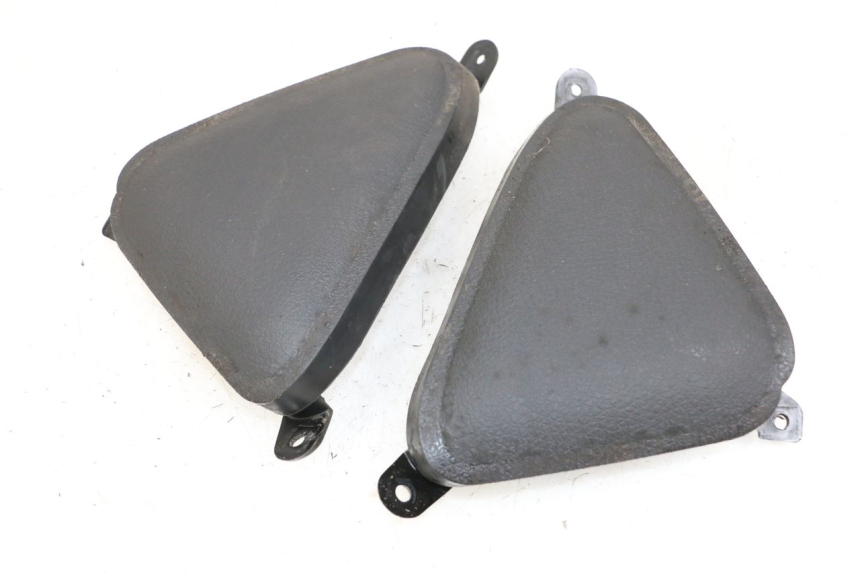 photo de JONCTION CARENAGE AVANT SUP YAMAHA X-MAX XMAX 125 (2010 - 2013) - Zoom état d’usage