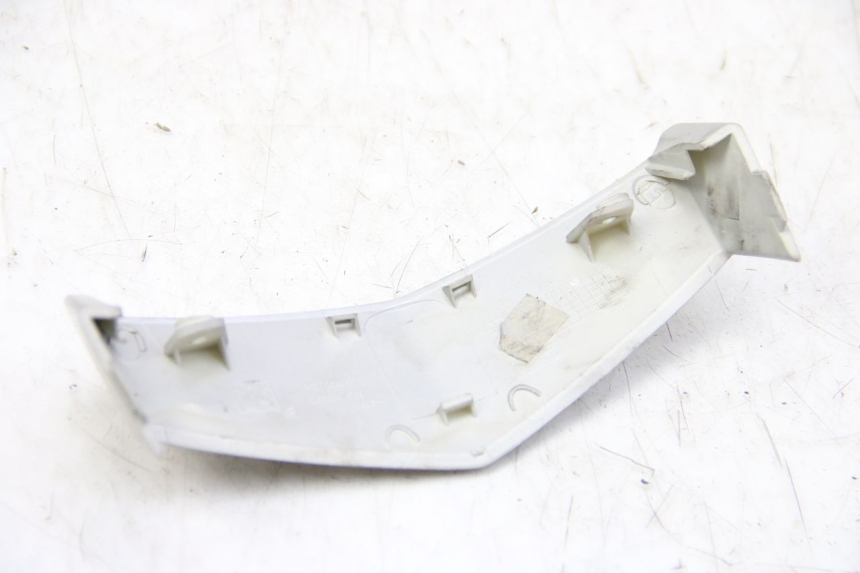 photo de JONCTION CARENAGE AVANT PEUGEOT VIVACITY NEW 2T 50 (2008 - 2017) - Détail de la pièce