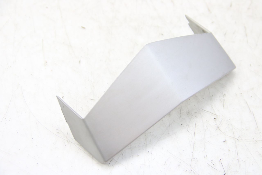 photo de JONCTION CARENAGE AVANT PEUGEOT VIVACITY NEW 2T 50 (2008 - 2017) - Gros plan technique