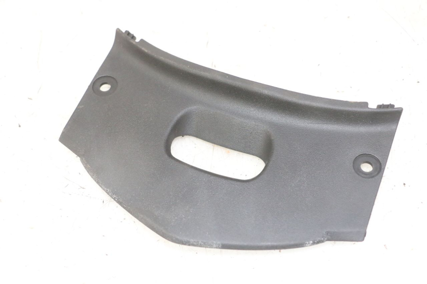 photo de JONCTION CARENAGE AVANT HONDA XLV VARADERO 125 (2000 - 2006) - Vue principale