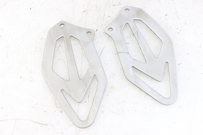 photo de JONCTION MARCHE PIED BMW S RR ABS S1000RR 1000 (2015 - 2018) - Détail de la pièce