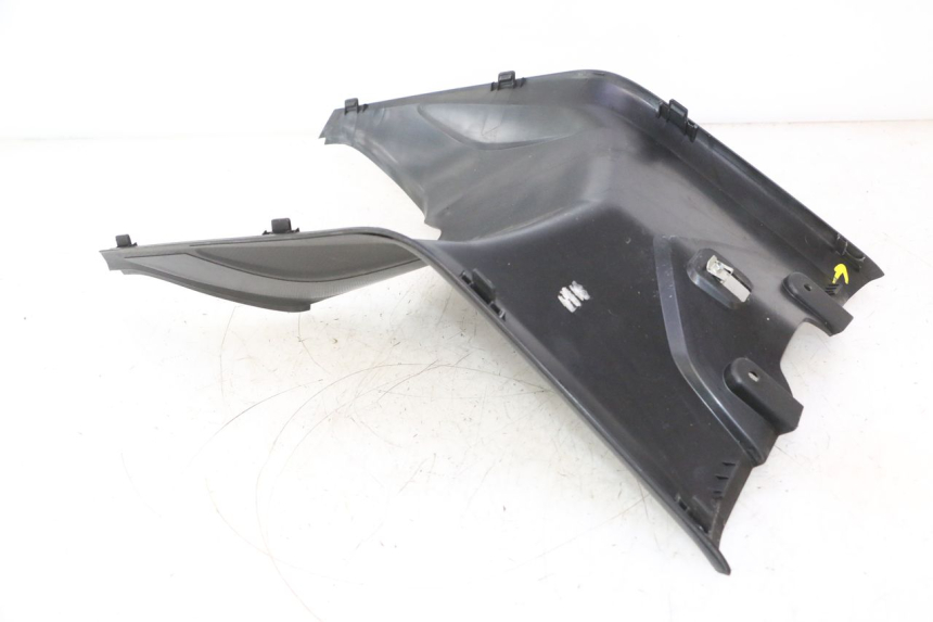 photo de JONCTION MARCHE PIED BMW C SPORT 650 (2015 - 2021) - Autre angle de vue