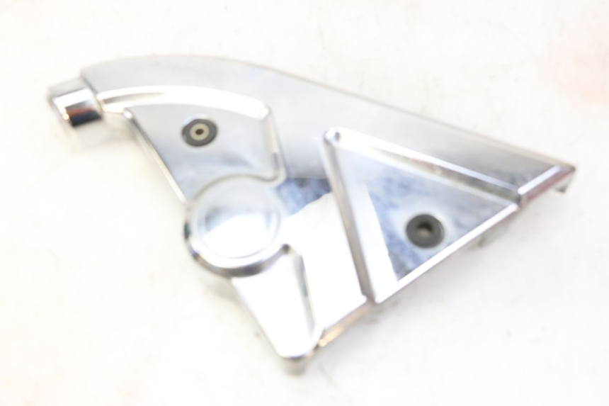 photo de JONCTION MARCHE PIED DROIT HYOSUNG GV AQUILA 125 (2000 - 2009) - Marquages et références