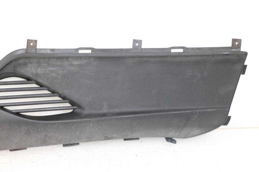 photo de JONCTION MARCHE PIED DROIT KYMCO DINK STREET 125 (2009 - 2014) - Gros plan technique