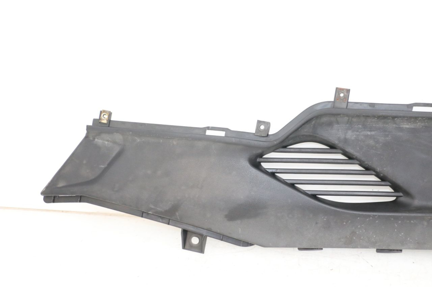 photo de JONCTION MARCHE PIED DROIT KYMCO DINK STREET 125 (2009 - 2014) - Vue d’ensemble