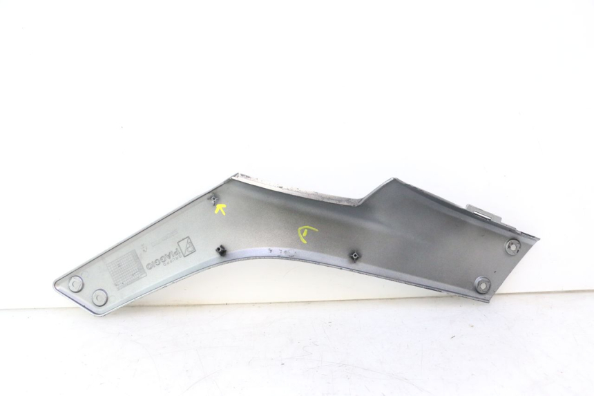 photo de JONCTION MARCHE PIED DROIT GILERA GP 800 (2007 - 2013) - Pièce contrôlée