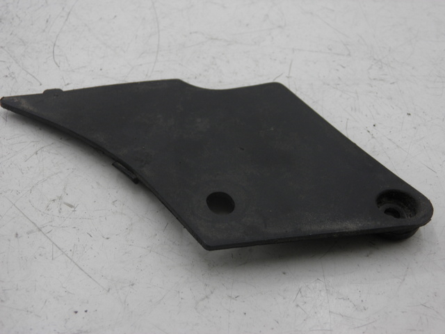 photo de JONCTION MARCHE PIED DROIT KYMCO SPACER 50 (1998 - 2009) - Autre angle de vue