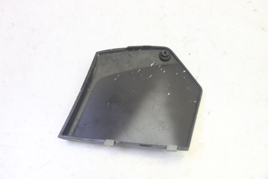 photo de JONCTION MARCHE PIED DROIT PIAGGIO MP3 HPE 350 (2018 - 2020) - Autre angle de vue