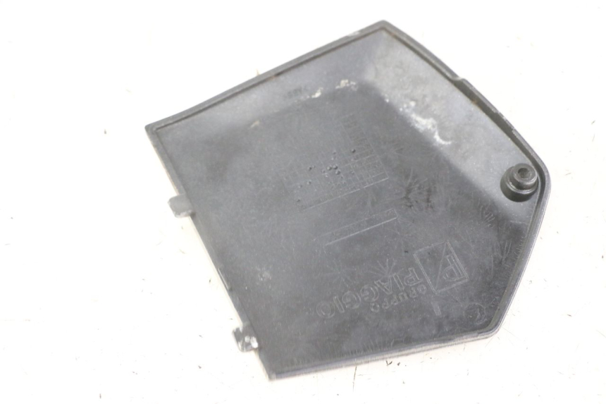 photo de JONCTION MARCHE PIED DROIT PIAGGIO MP3 LT 300 (2010 - 2016) - Détail de la pièce