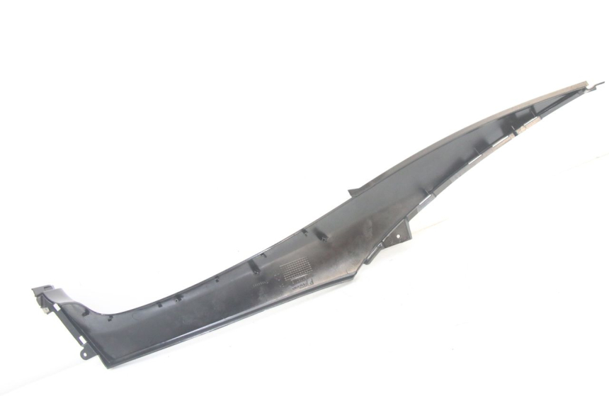 photo de JONCTION MARCHE PIED DROIT PIAGGIO MP3 500 (2014 - 2017) - Gros plan technique