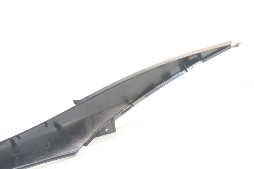 photo de JONCTION MARCHE PIED DROIT PIAGGIO MP3 500 (2014 - 2017) - Points de fixation