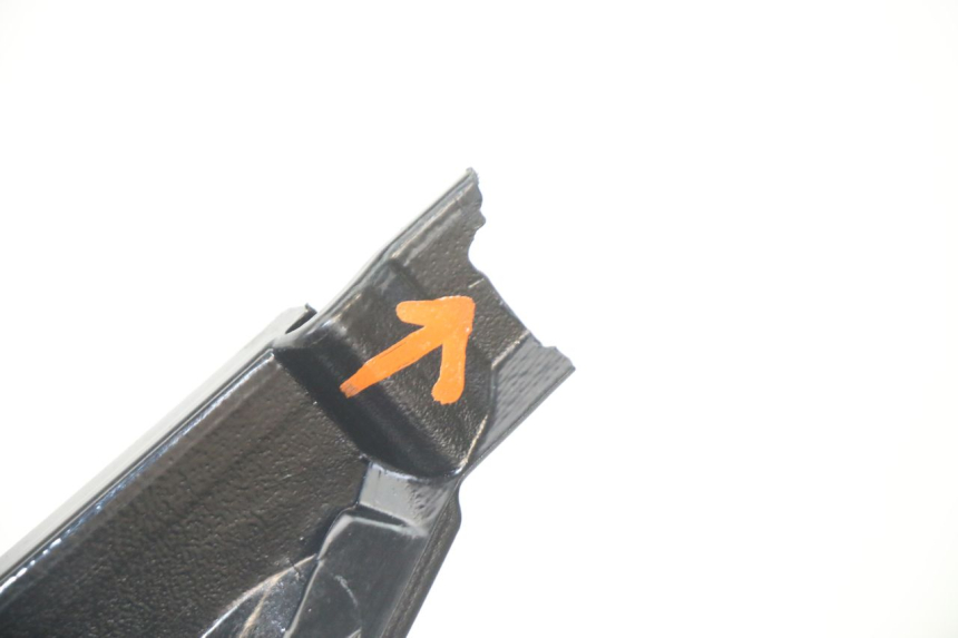 photo de JONCTION MARCHE PIED DROIT PIAGGIO MP3 500 (2014 - 2017) - État de surface